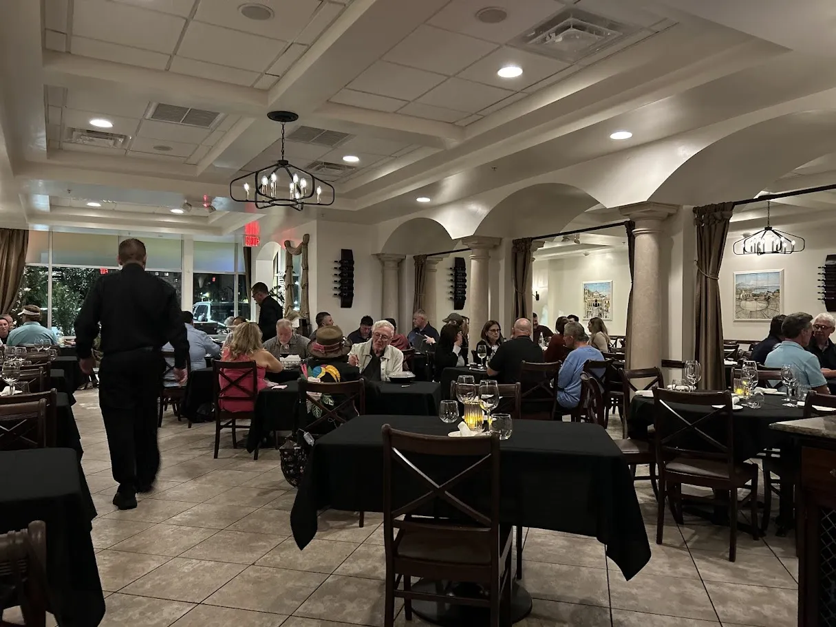 Ciao Italia Ristorante dining room